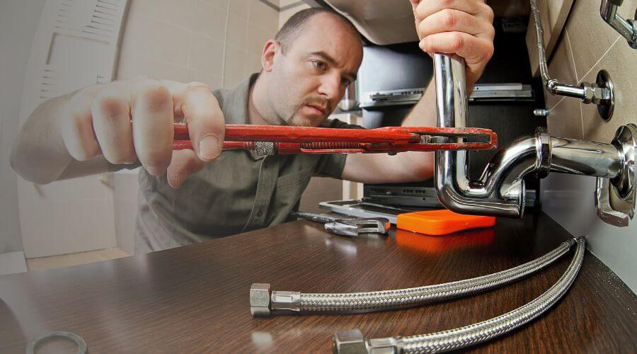 Professional Tankless Water Heater Installation in Lolita, TX